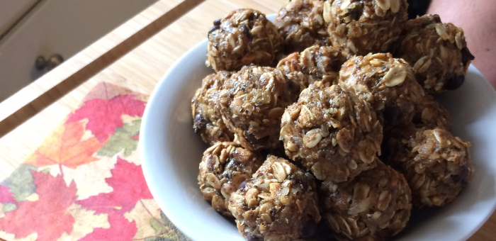 Recipe: No-Bake Oatmeal Powerballs